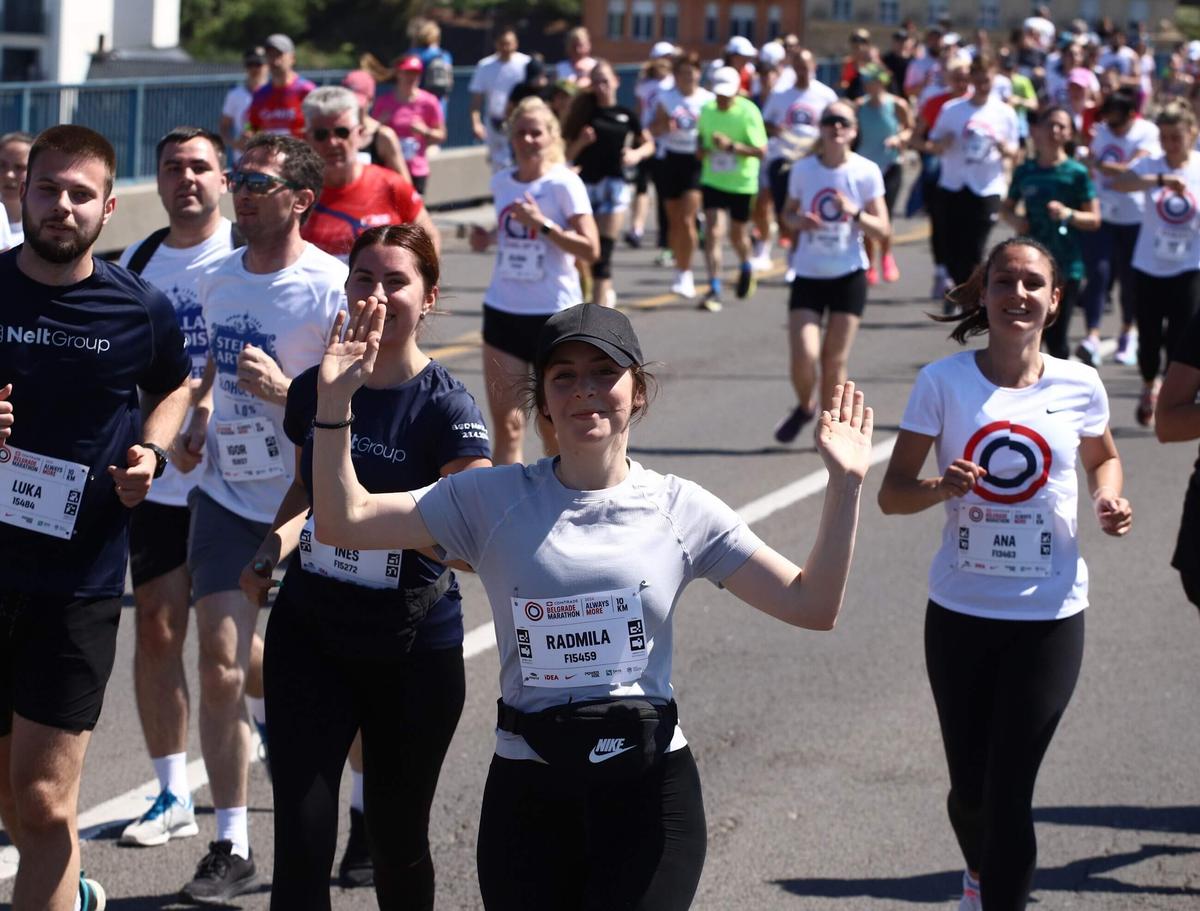 Marathon race photo search platform